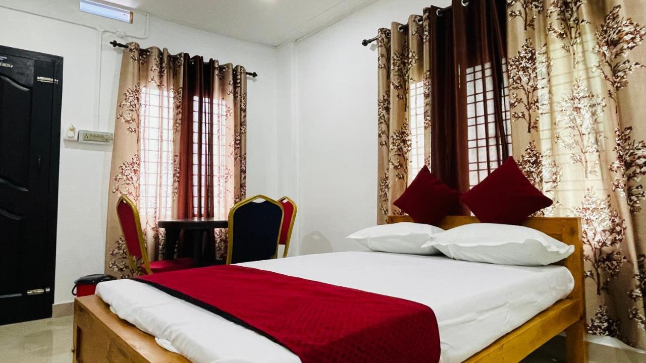 Lodge Pravasi Residency Vaniyambalam