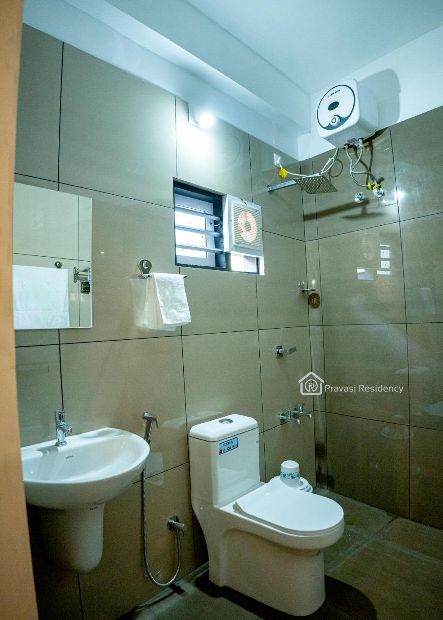Pravasi Residency Lodge *